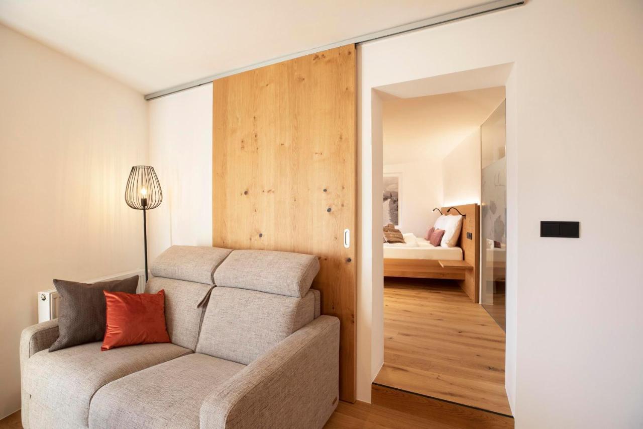 Brantenhof Ferienwohnung Vinea Cortaccia Exterior photo